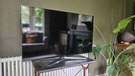 Photo of free Samsung tv 46" (Larkhall, Bath BA1) #1