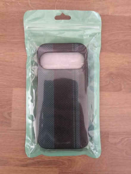 Photo of free Pixel 10 case (Bronti close SE17) #1