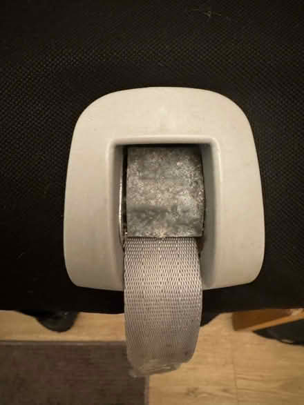 Photo of free Britax Romer booster car seat (North cheam SM3 9) #3