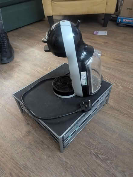 Photo of free Dolce Gousto coffee machine (Wokingham RG40) #2