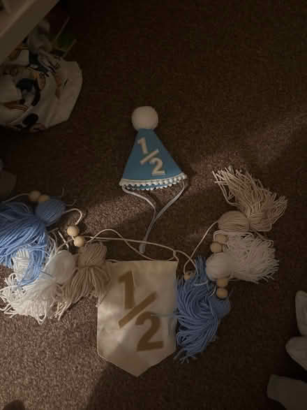 Photo of free Half way to one banners (Le111SP) #1