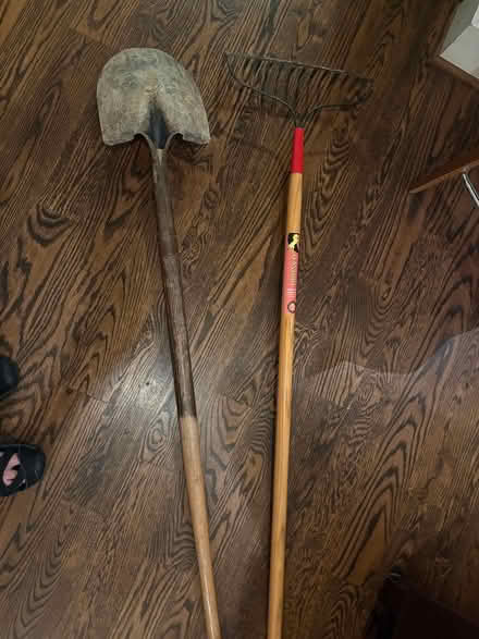 Photo of free shovel and rake (Columbia Heights) #1