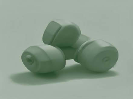 Photo of A pair of dumbells (Seaside BN22) #1