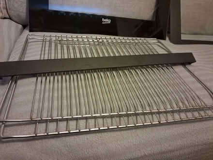 Photo of free Beko QIF21X built in oven door (part) and 2 shelves (Preston Park area BN1) #2