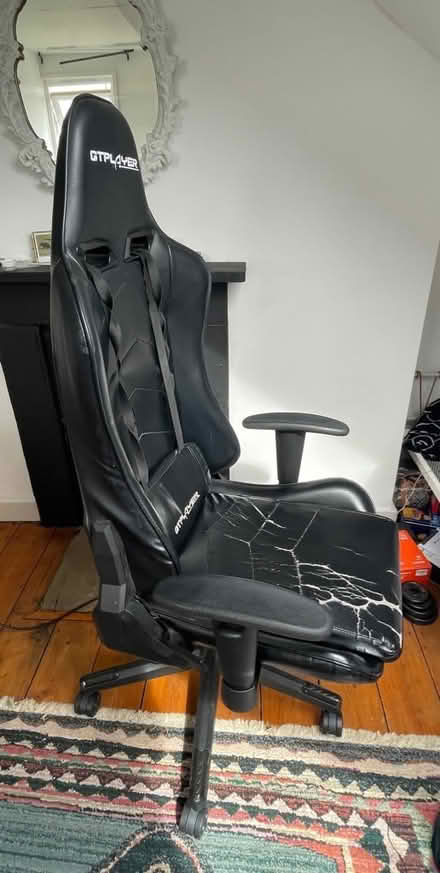Photo of free Gaming chair (Walton Manor OX2) #2