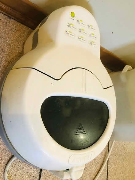 Photo of free air fryer (Don mills rd/ finch ave e) #1