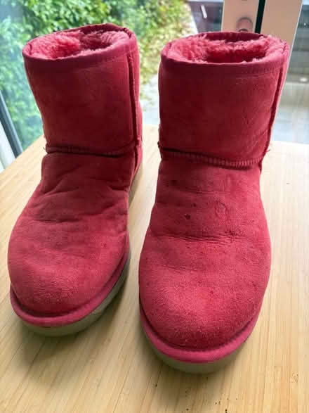 Photo of free Red Ugg Australia size 7 (Northchurch HP4) #3