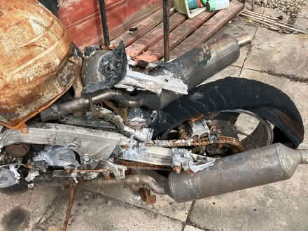 Photo of free A totally burnt out Kawasaki 1990 1000cc ZX10 Motorcycle (Spondon DE21) #4