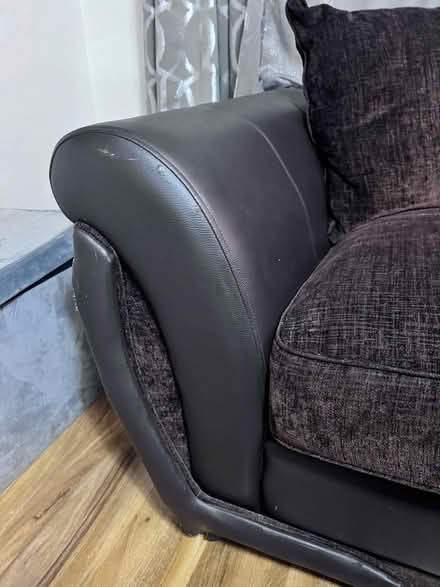 Photo of free 3 seater,2 seater (Se18 1hx) #4