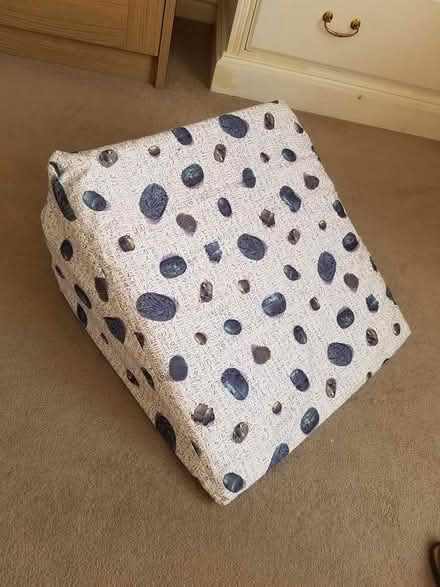Photo of free Triangular bed support cushion (Emsworth PO10) #1