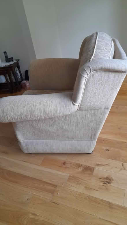 Photo of free Arm chair (Stourbridge) #4