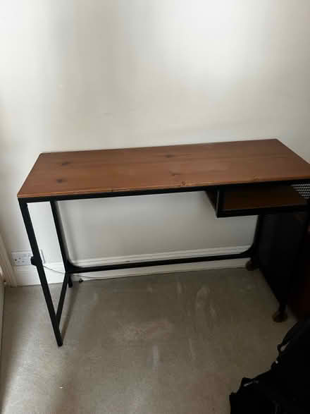 Photo of free Brown side table (Willesden Green NW2) #1