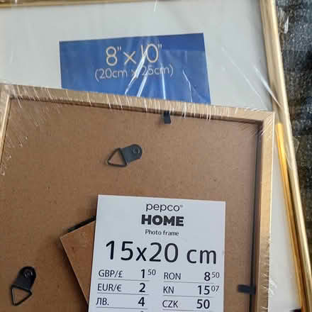 Photo of free Gold and silver frames (Addiscombe CR0) #3