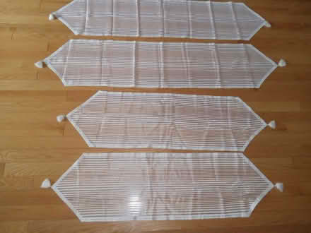 Photo of free Four table runners (Etobicoke (Kipling /Eglinton)) #1