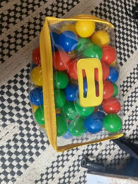 Photo of free Small bag of ball pit balls (Oxford OX3) #1