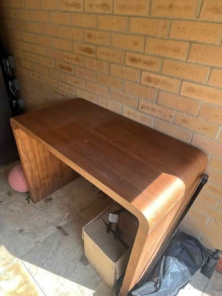 Photo of free Desk (Milton Keynes. MK10) #1