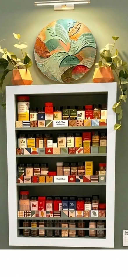 Photo of free 18 Empty Spice Bottles (Stamford) #1