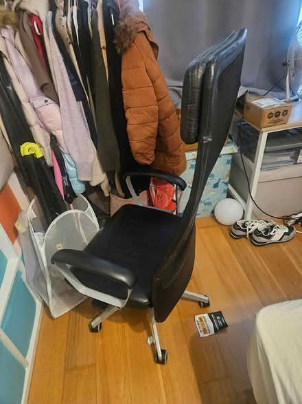 Photo of free office chair (Bishop's Stortford CM23) #3