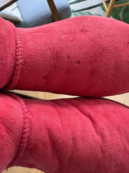 Photo of free Red Ugg Australia size 7 (Northchurch HP4) #4