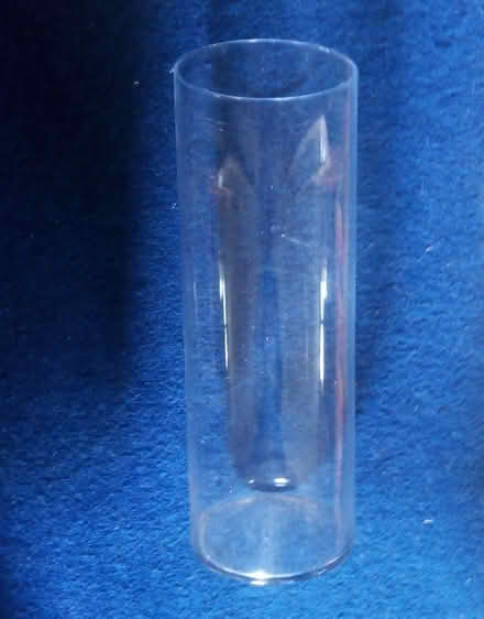 Photo of free big glass vase 40cm high (Bronllys LD3) #1