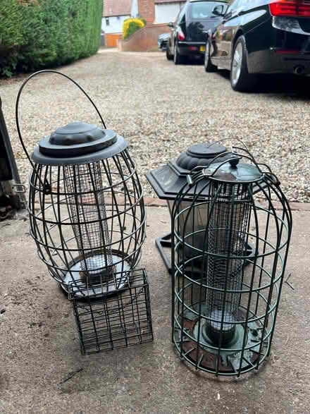 Photo of free Bird feeders (Fobbing SS17) #1