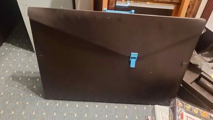 Photo of free Large art folder (Stockport SK2) #1