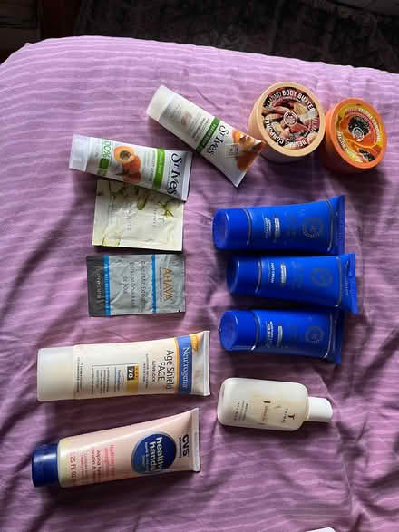 Photo of free Women’s skin creams (Forest Hills) #1