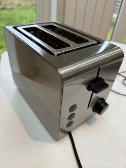 Photo of free John Lewis shiny toaster (Tinshill LS16) #2