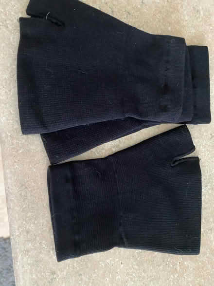 Photo of free Arthritis mitts (Glenolden 19036) #1