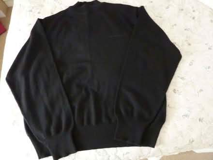 Photo of free Land Rover/Range Rover wool sweater (Rhydycroesau SY10) #1