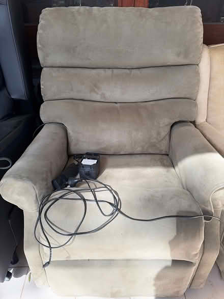 Photo of free Pale green electric recliner chair (Mosman Park) #1