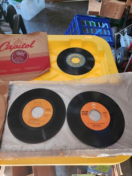 Photo of free old vinyl records (Noblesville) #1