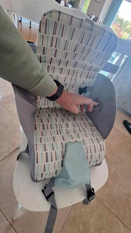 Photo of free Portable booster seat (OX10 6BD) #2