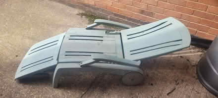 Photo of free Sun lounger patio chair (Kidderminster DY11) #4