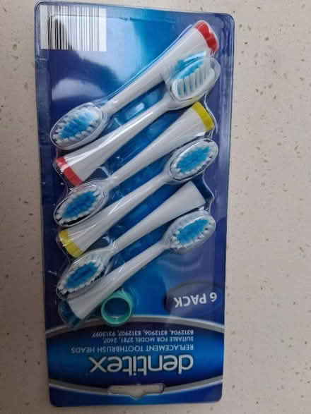 Photo of free Electric toothbrush heads (Purbrook PO7) #1