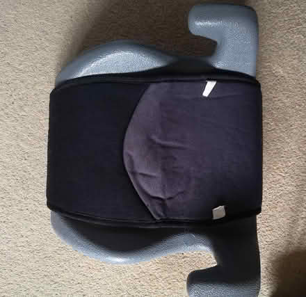 Photo of free Child standard booster seat (City Point DE24) #1