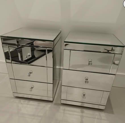 Photo of free 2 * Bedside Tables\Cabinets - Mirrored, 3 Drawer (Green Street Green TN14) #1