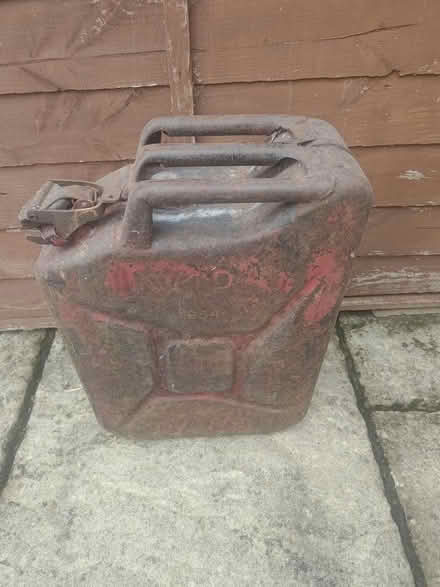 Photo of free 20litre Steel Jerry Can (bradford-on-avon) #1