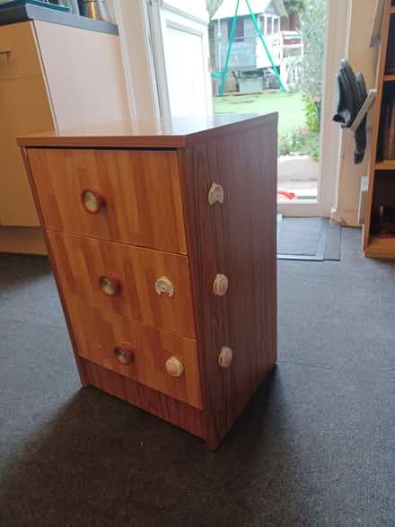 Photo of free Chest of drawers (Orpington BR5) #1