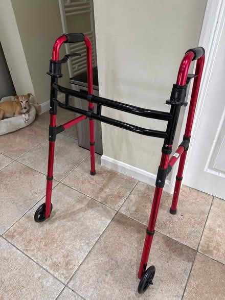 Photo of free Foldable walking frame (Hitchin (South)) #1