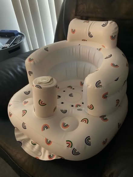 Photo of free Blow up chair for a little one (Hampton Hill TW12) #1