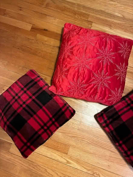Photo of free Red/Plaid Christmas Throw Pillows (Saugerties) #1