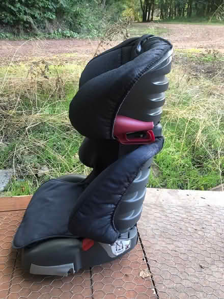 Photo of free Kids car seat Britax (Edinburgh EH13) #4