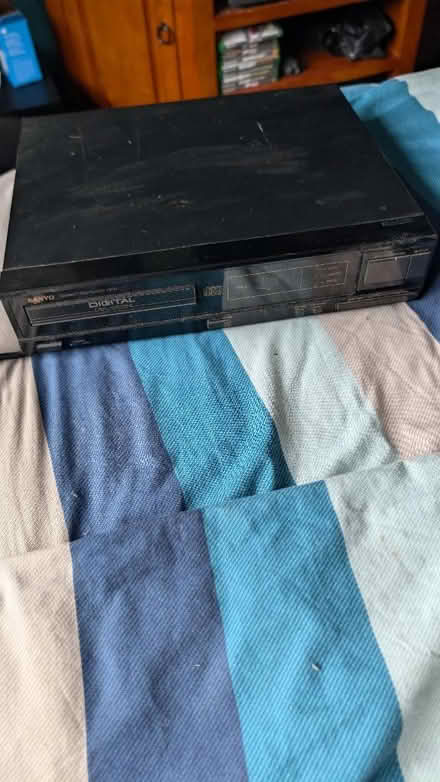 Photo of free CD player (Twerton BA2) #1