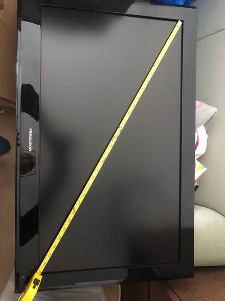 Photo of free Tv/dvd (Pen Traeth Anglesey LL75) #1
