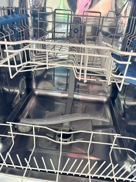 Photo of free Indesit dishwasher - working (Canterbury CT2) #2