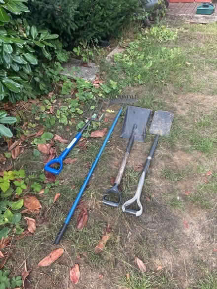 Photo of free Gardening Tools and Products (Fleetville AL4) #1