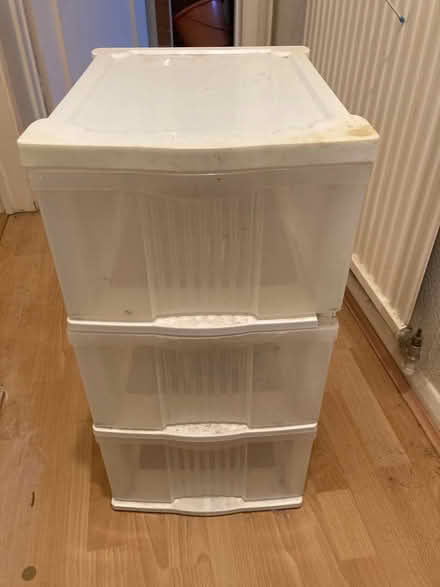 Photo of free Plastic chest of drawers (Willingdon BN22) #1