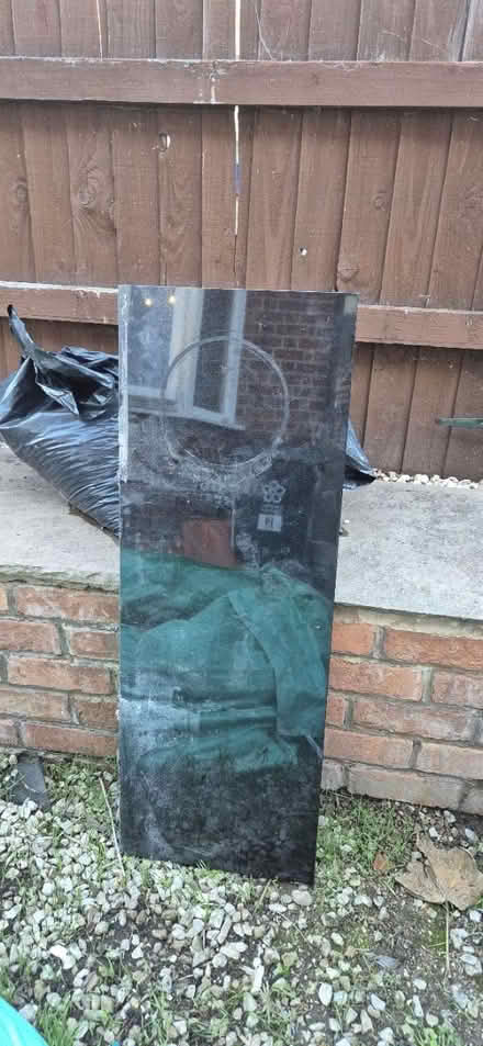 Photo of free Black ceramic hearth (Aylestone LE2) #1