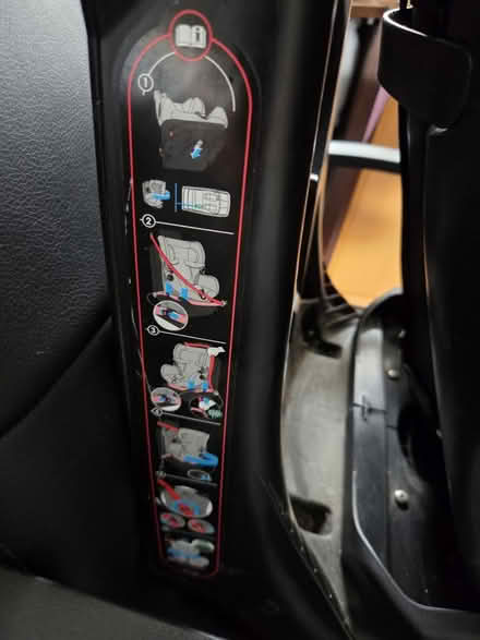 Photo of free Maxi cosi axiss carseat (Summersdale PO19) #3